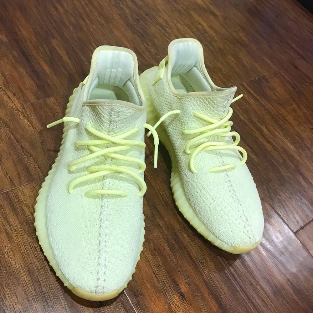 YEEZY BOOST 350 v2 - BUTTER - US 9.5